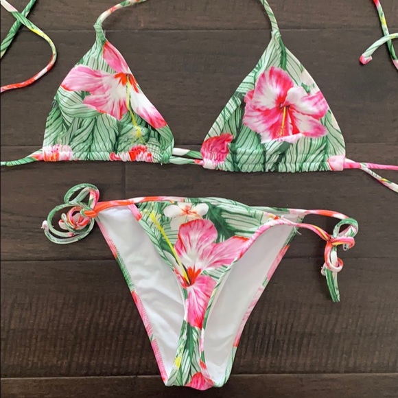 ASOS String-Tie Swimwear Floral Bikini Set 💚 - Picture 1 of 6